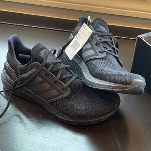 Adidas Ultraboost 20 triple black W 11 or men’s 10